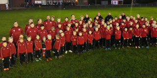 Nachwuchskicker neu eingekleidet